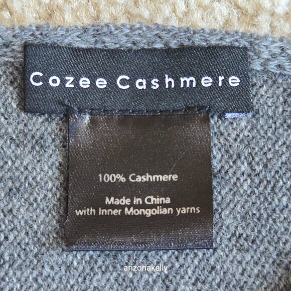 NWOT Cozee Cashmere Travel Wrap Grey Knit Scarf - Picture 4 of 6